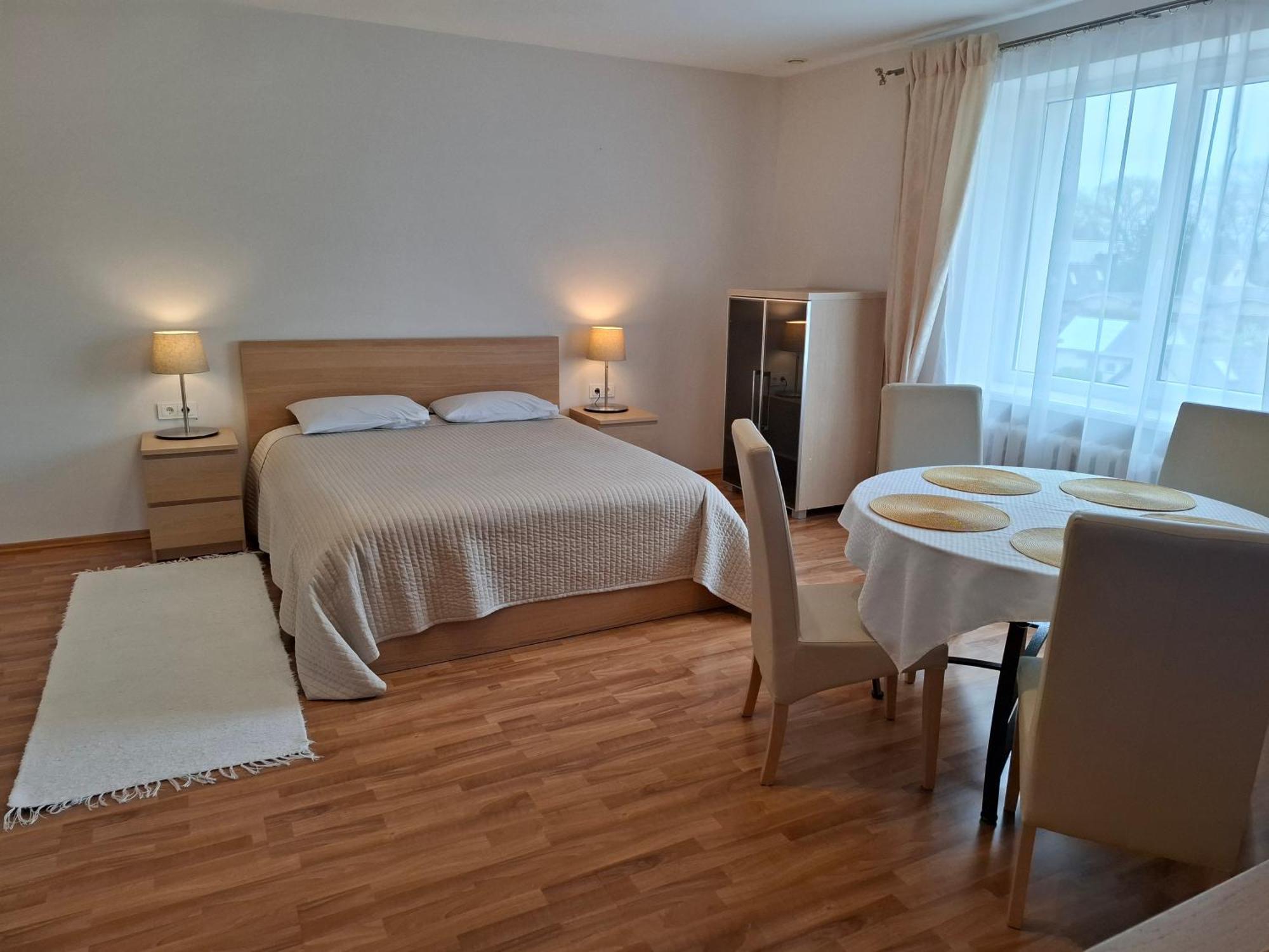 Apartamentai Salia Baseino Palanga Værelse billede